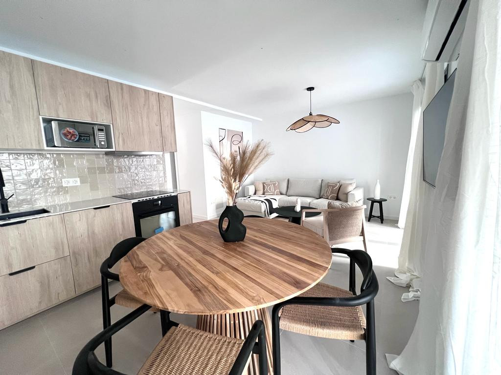 3 Bed Apartment for sale in Nueva Andalucía Costa Del Sol, Málaga, Spain