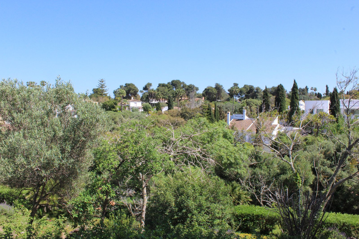 Se vende Villa - Chalet de 5 dormitorios en Costa Del Sol, Cadiz, España