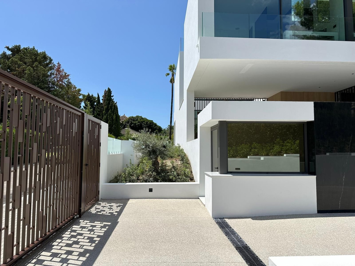 Se vende Pareada de 4 dormitorios en Costa Del Sol, Málaga, España