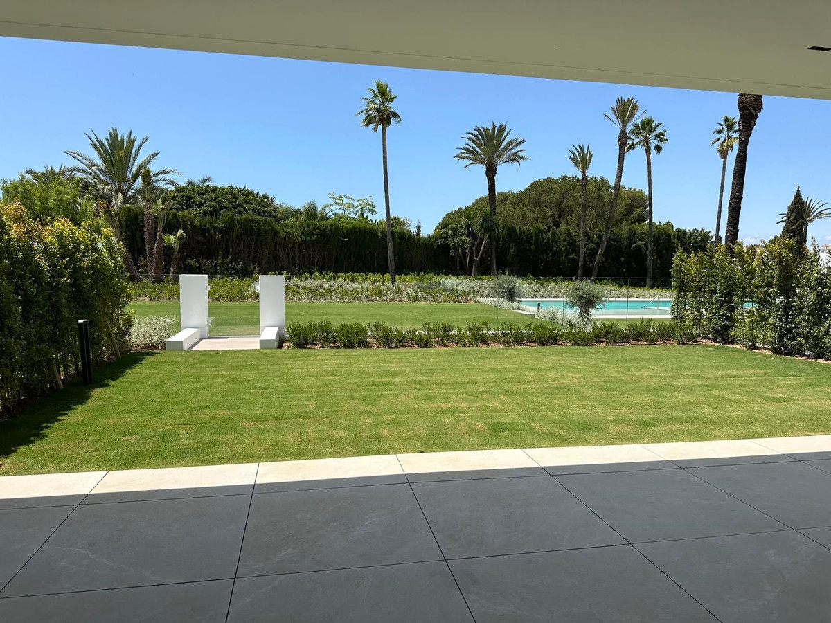 Se vende Pareada de 4 dormitorios en Costa Del Sol, Málaga, España