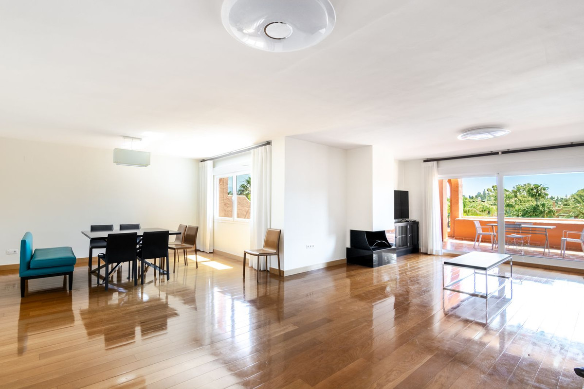 3 Bed Apartment for sale in Guadalmina Baja Costa Del Sol, Málaga, Spain