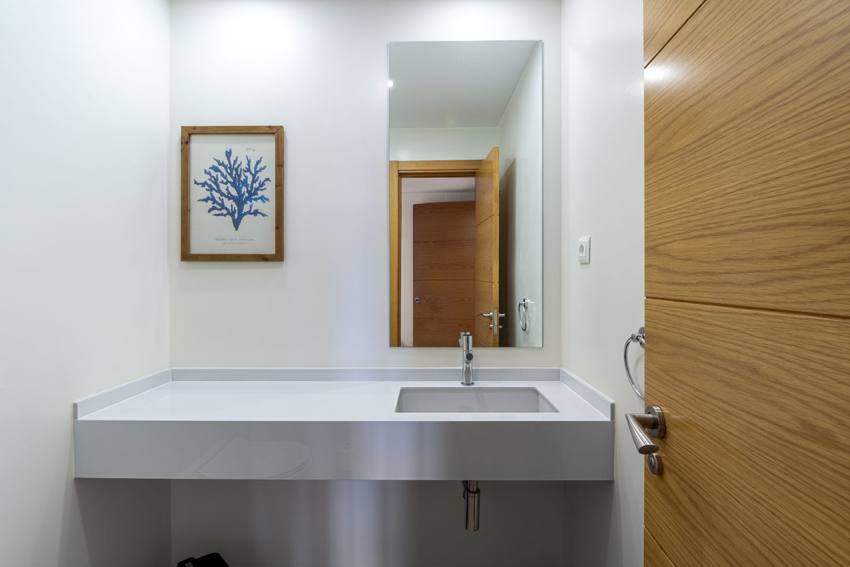 3 Bed Apartment for sale in Guadalmina Baja Costa Del Sol, Málaga, Spain