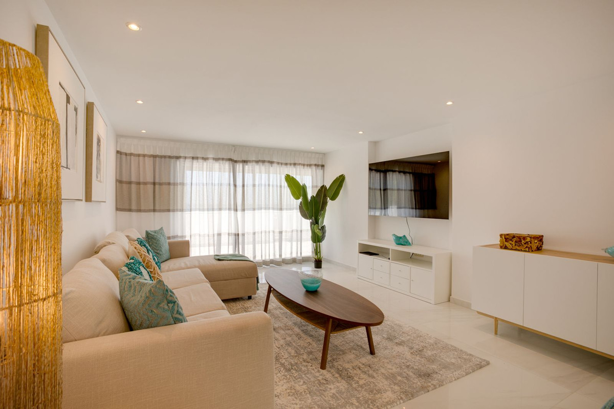 3 Bed Townhouse for sale in Estepona Costa Del Sol, Málaga, Spain
