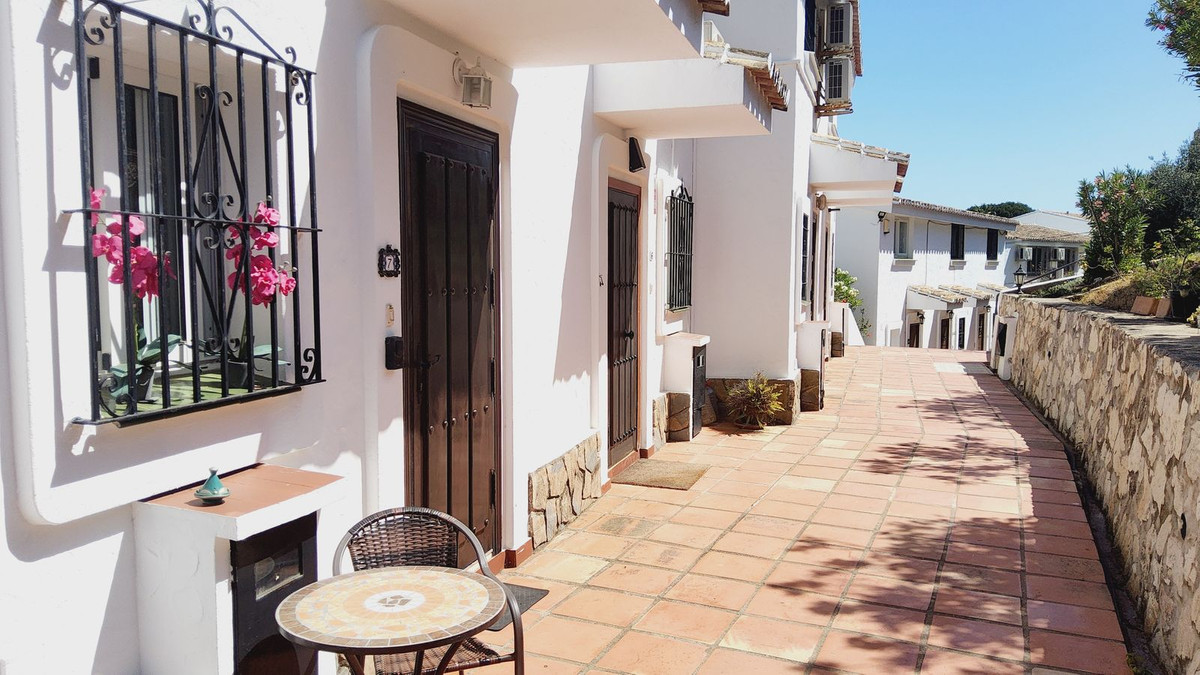 2 Bed Apartment for sale in Torrenueva Costa Del Sol, Málaga, Spain