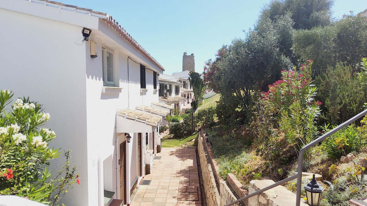 2 Bed Apartment for sale in Torrenueva Costa Del Sol, Málaga, Spain