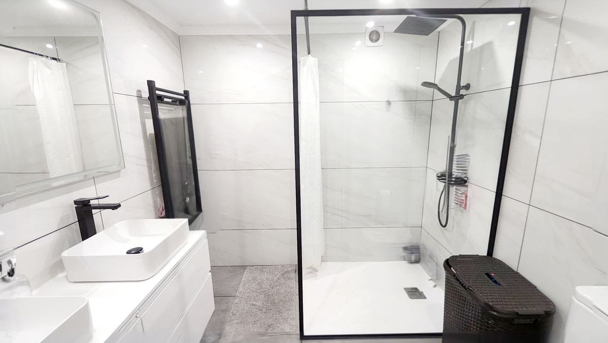 2 Bed Apartment for sale in Torrenueva Costa Del Sol, Málaga, Spain