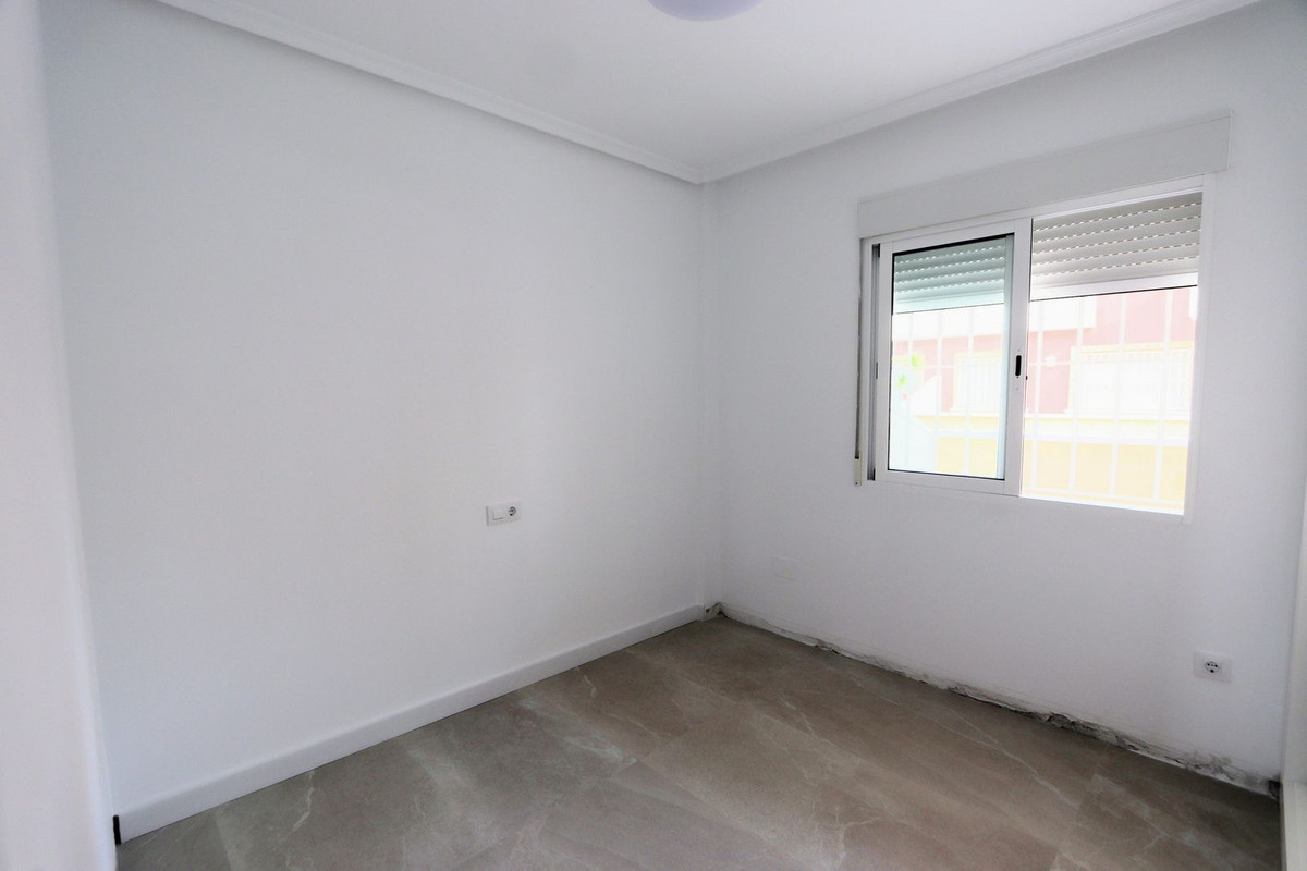 2 Bed Apartment for sale in Torre De La Horadada Costa Blanca, Alicante, Spain