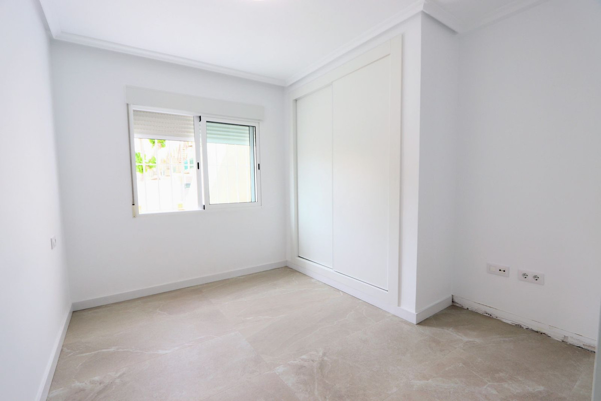 2 Bed Apartment for sale in Torre De La Horadada Costa Blanca, Alicante, Spain