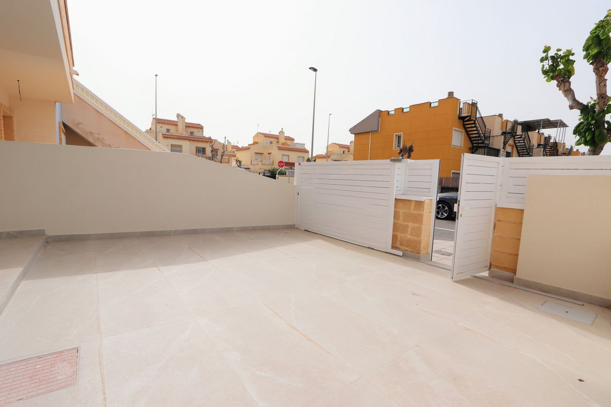 2 Bed Apartment for sale in Torre De La Horadada Costa Blanca, Alicante, Spain