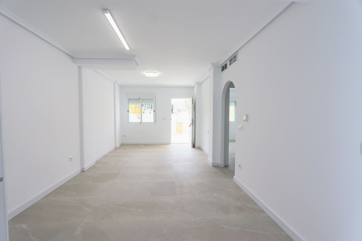 2 Bed Apartment for sale in Torre De La Horadada Costa Blanca, Alicante, Spain