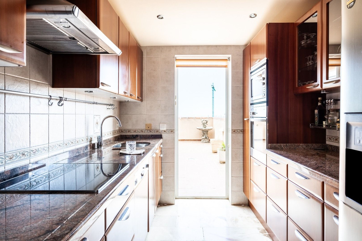 2 Bed Apartment for sale in Higueron Costa Del Sol, Málaga, Spain