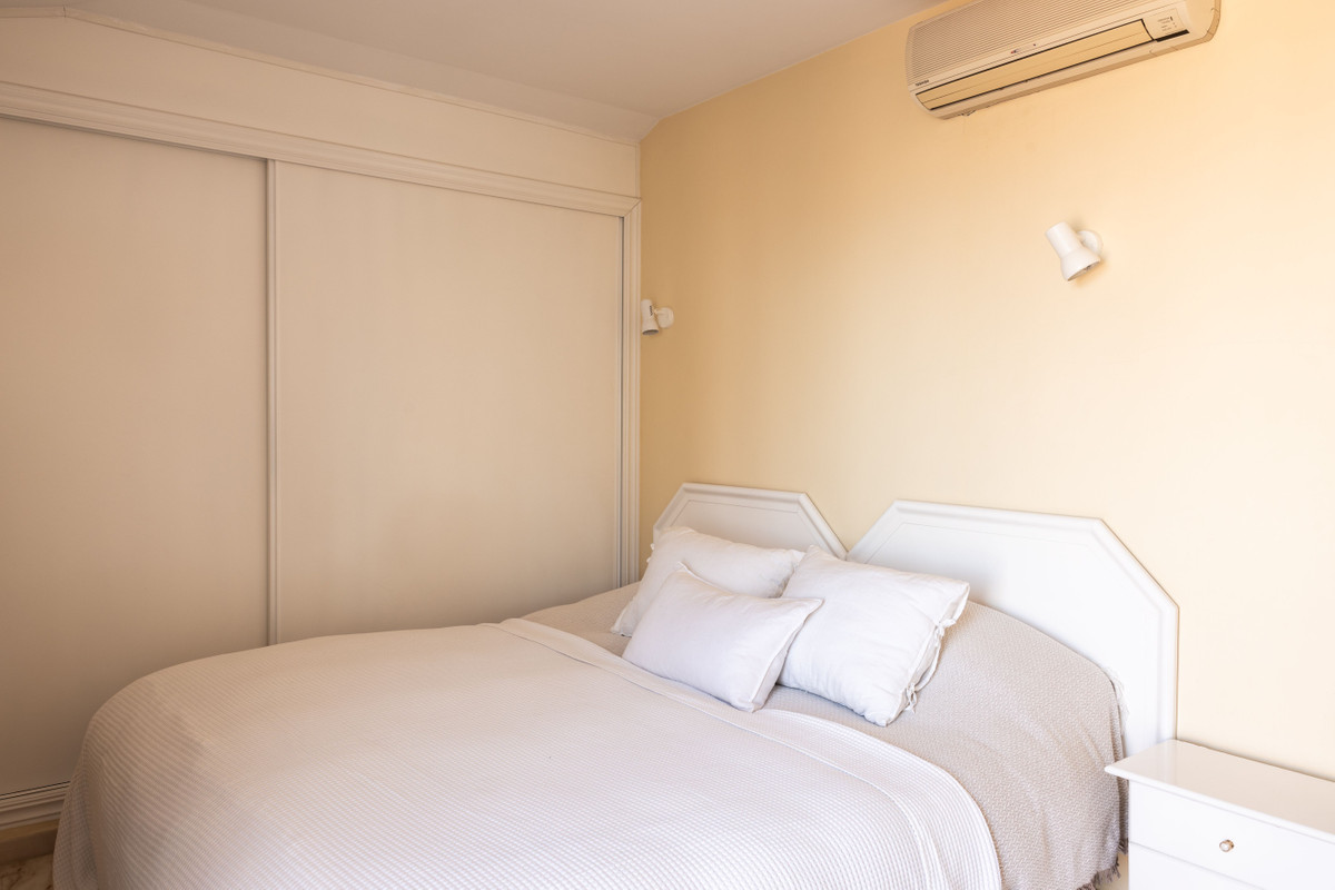 2 Bed Apartment for sale in Higueron Costa Del Sol, Málaga, Spain