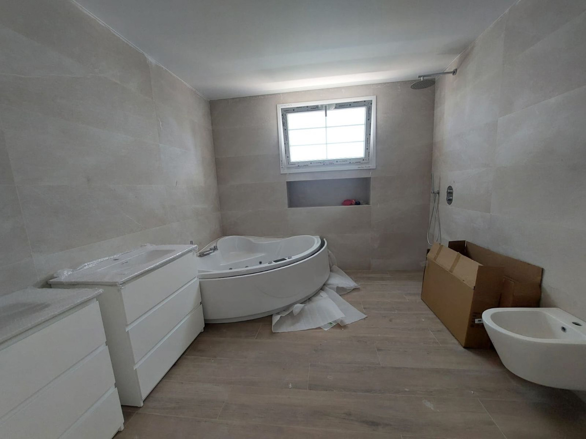 4 Bed Townhouse for sale in Mijas Golf Costa Del Sol, Málaga, Spain