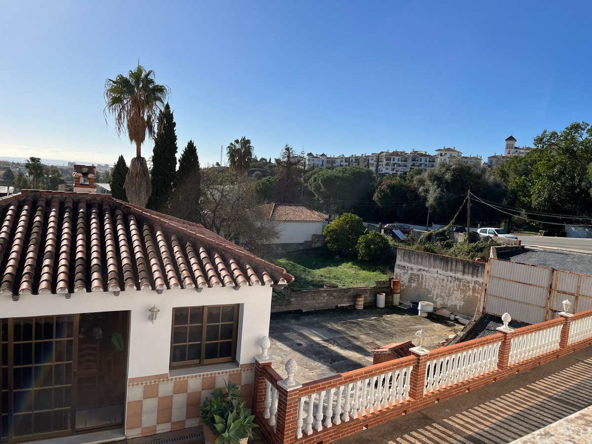 Se vende Villa - Chalet de 4 dormitorios en Costa Del Sol, Málaga, España