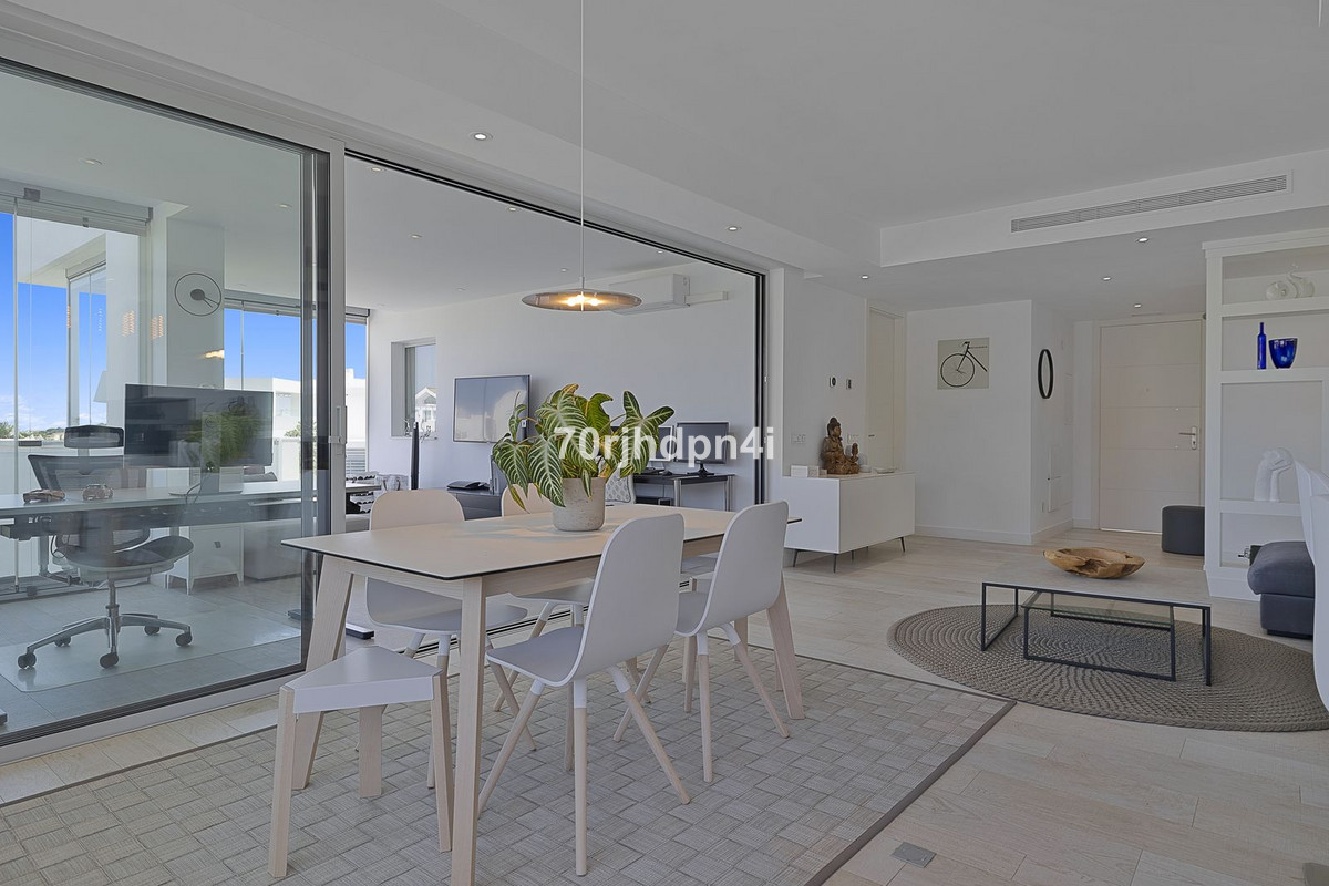 3 Bed Apartment for sale in Casares Costa Del Sol, Málaga, Spain