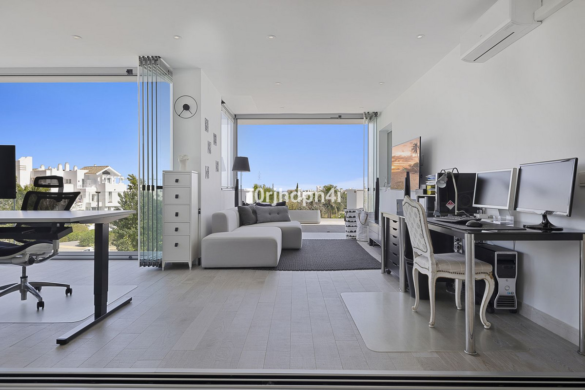 3 Bed Apartment for sale in Casares Costa Del Sol, Málaga, Spain