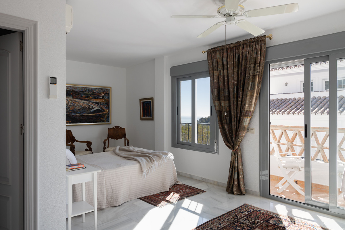 4 Bed Townhouse for sale in Mijas Costa Del Sol, Málaga, Spain