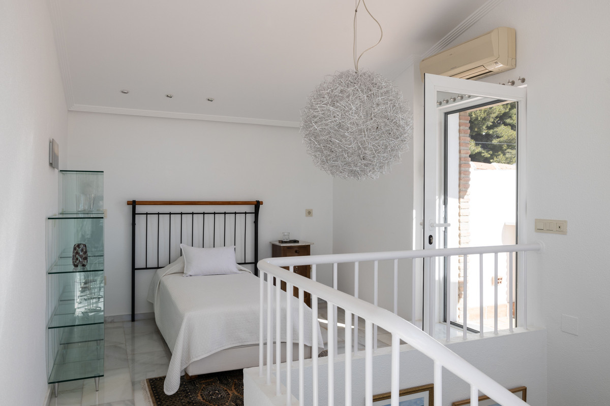 4 Bed Townhouse for sale in Mijas Costa Del Sol, Málaga, Spain