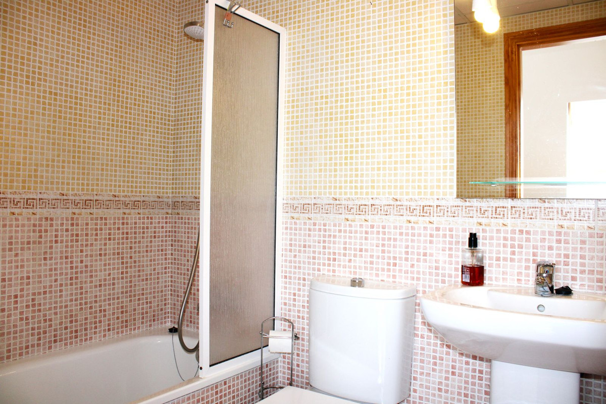 2 Bed Apartment for sale in Algarrobo Costa Costa Del Sol East, Málaga, Spain