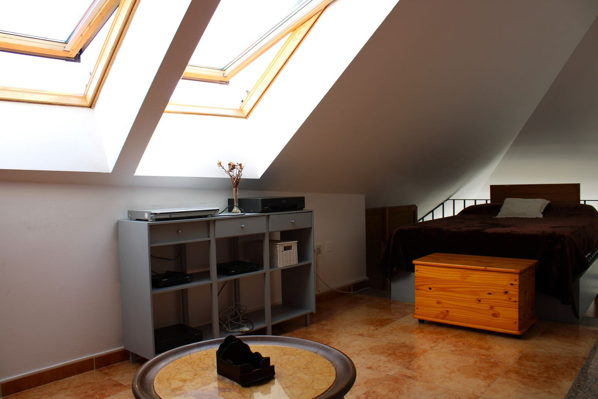 2 Bed Apartment for sale in Algarrobo Costa Costa Del Sol East, Málaga, Spain