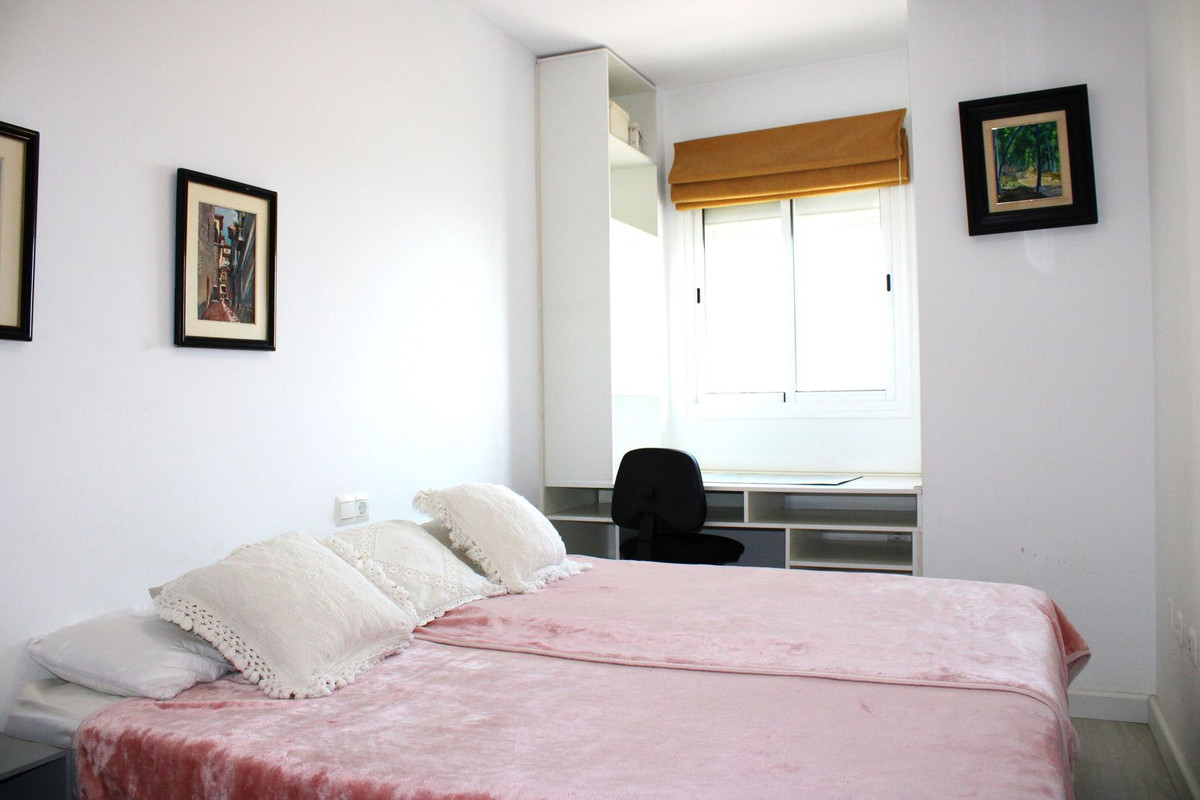 2 Bed Apartment for sale in Algarrobo Costa Costa Del Sol East, Málaga, Spain