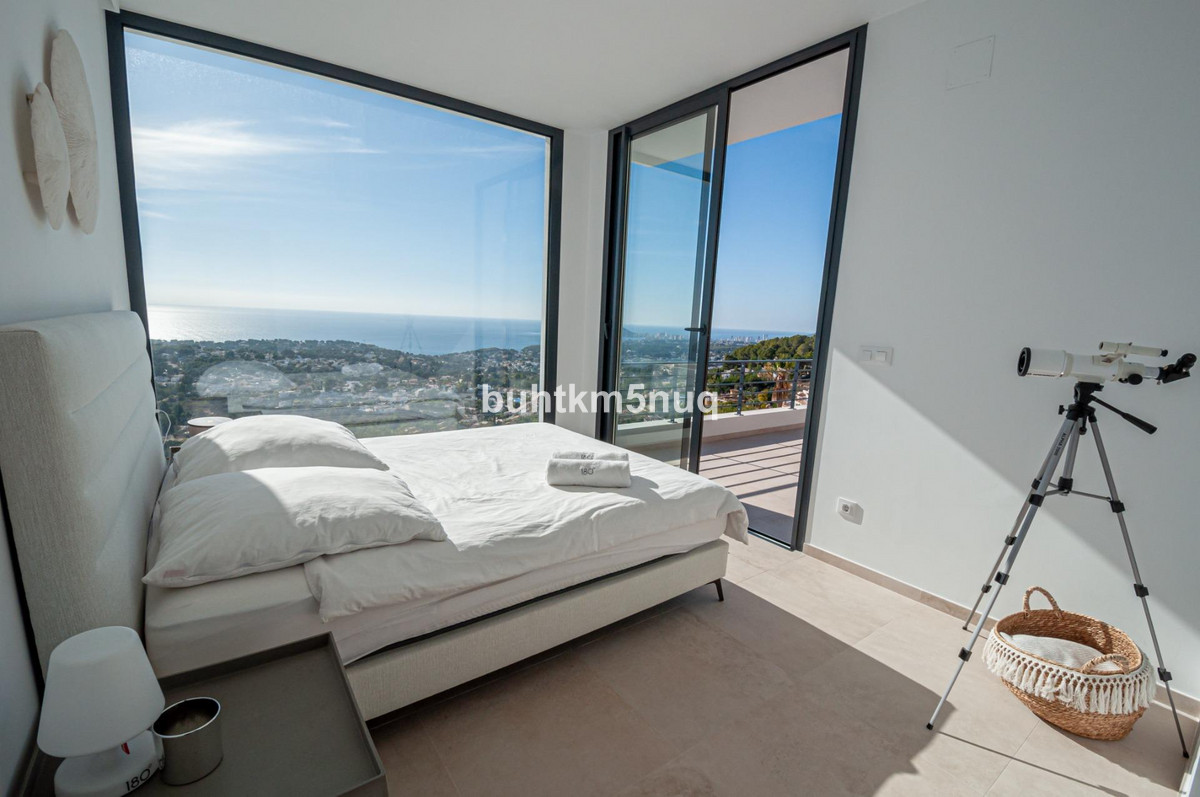 5 Bed Townhouse for sale in Moraira Costa Blanca, Alicante, Spain