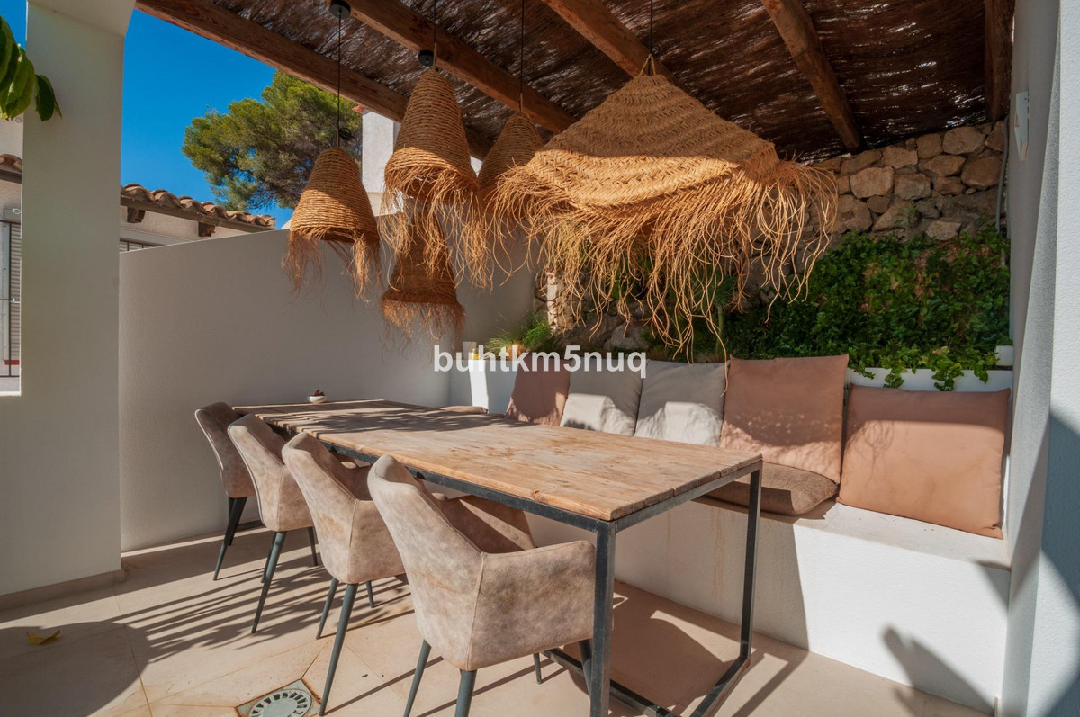 5 Bed Townhouse for sale in Moraira Costa Blanca, Alicante, Spain