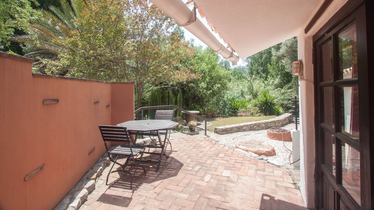 6 Bed Townhouse for sale in Gaucín Costa Del Sol, Málaga, Spain