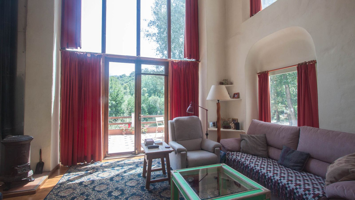 6 Bed Townhouse for sale in Gaucín Costa Del Sol, Málaga, Spain