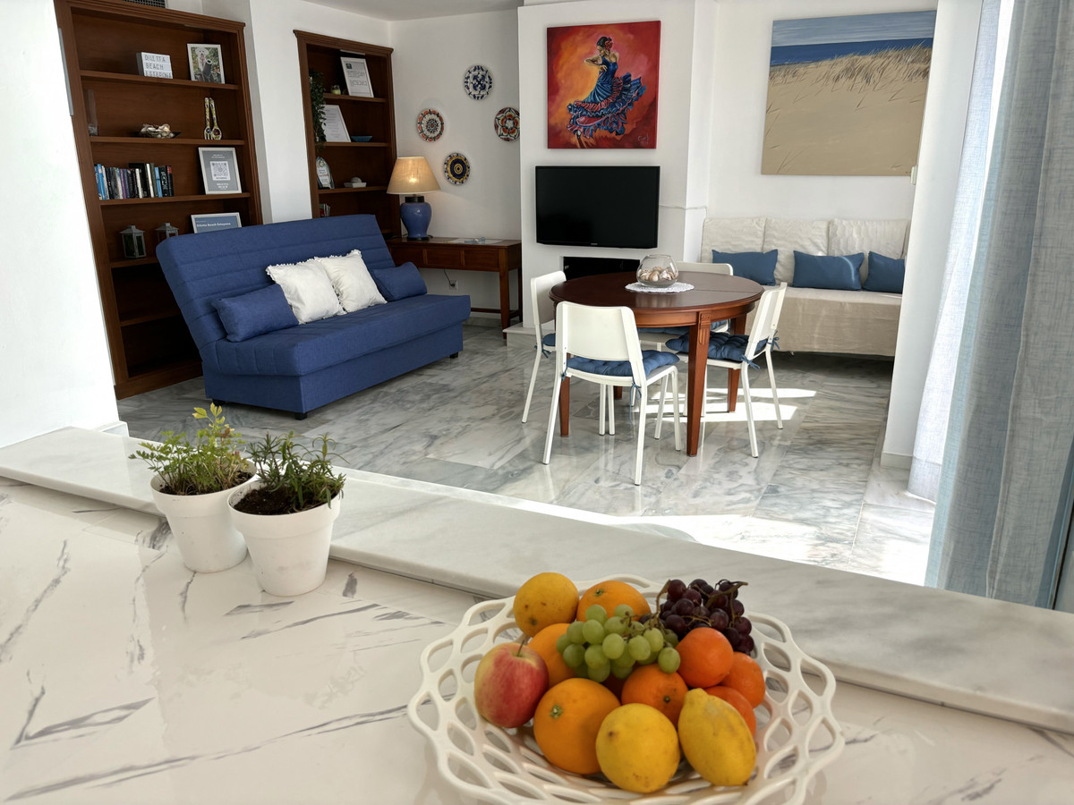 2 Bed Apartment for sale in Estepona Costa Del Sol, Málaga, Spain