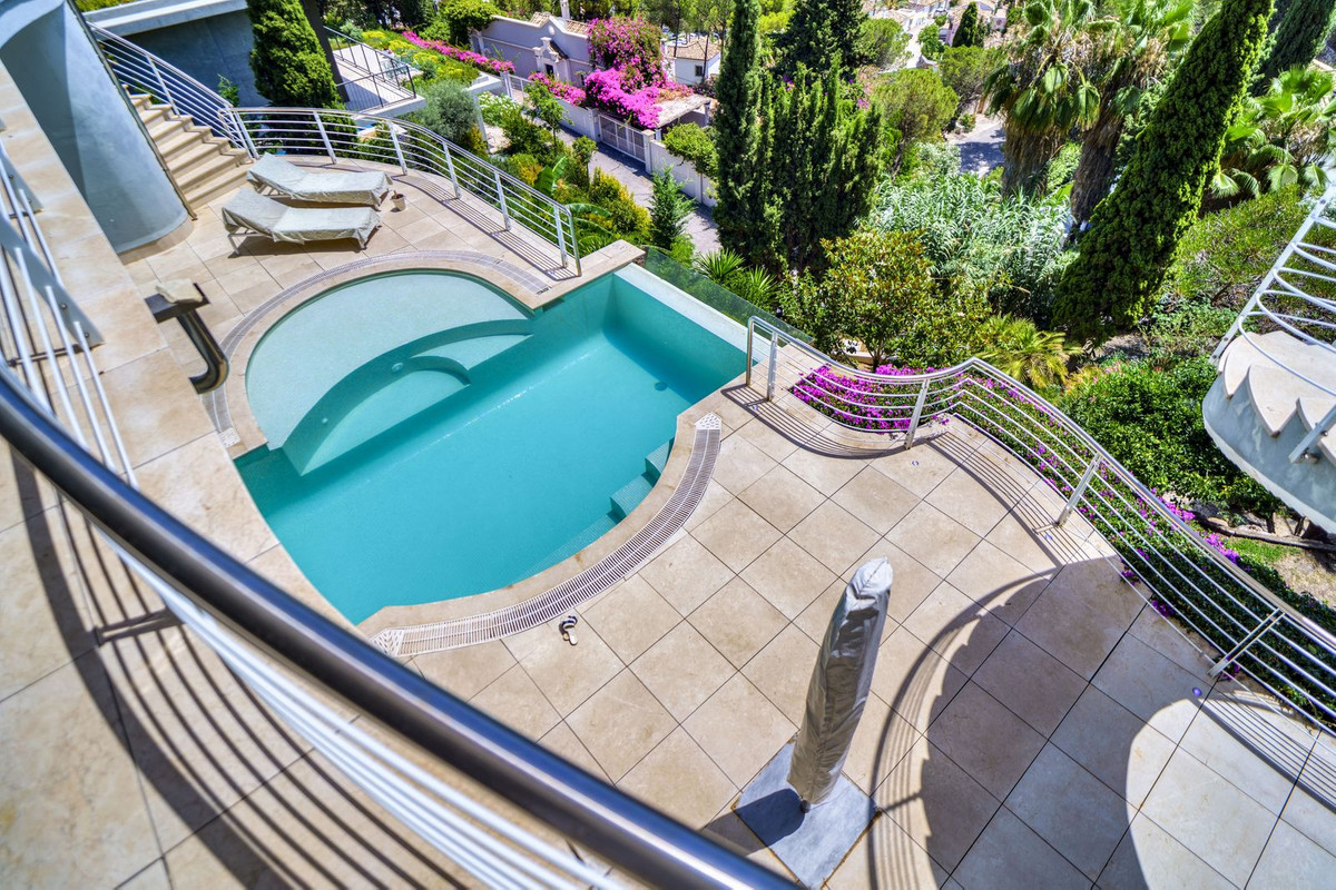 Se vende Villa - Chalet de 5 dormitorios en Costa Del Sol, Málaga, España