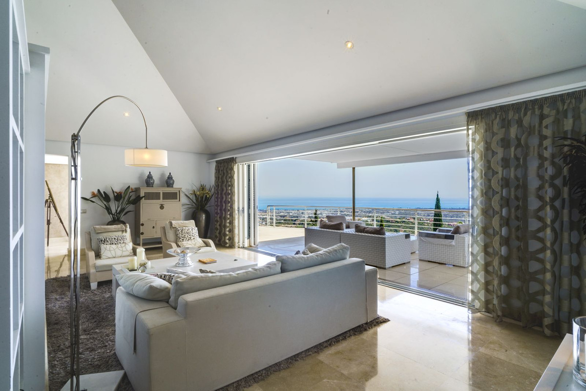 Se vende Villa - Chalet de 5 dormitorios en Costa Del Sol, Málaga, España