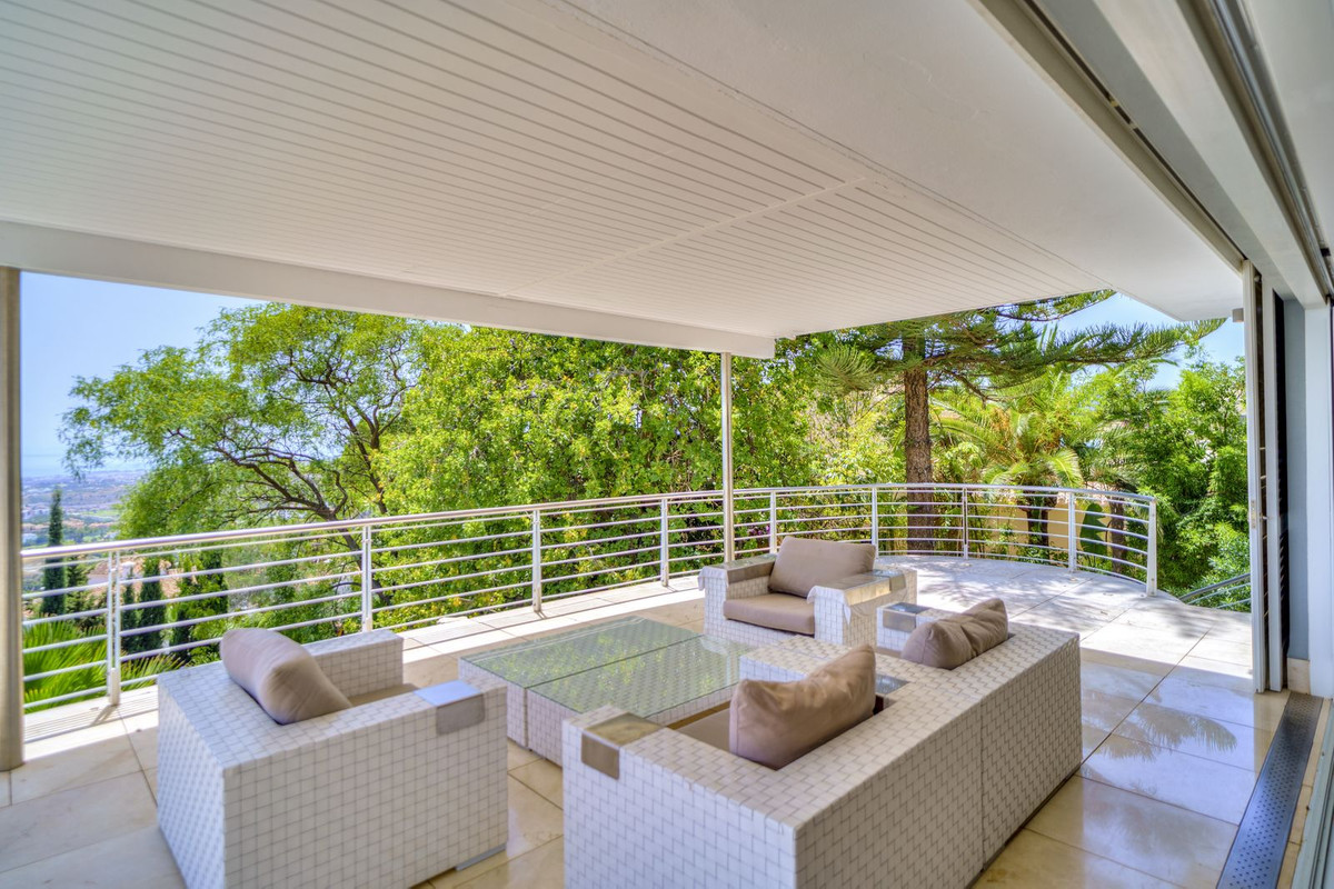 Se vende Villa - Chalet de 5 dormitorios en Costa Del Sol, Málaga, España