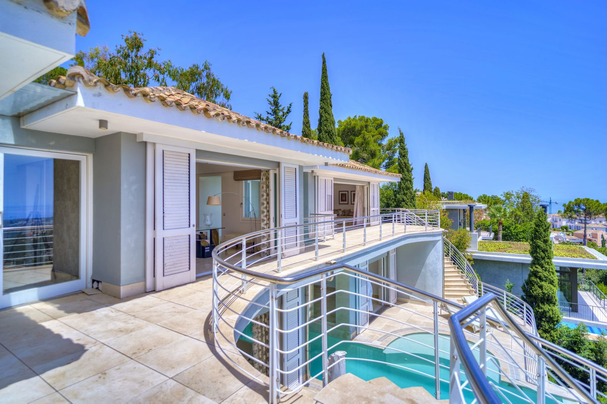 Se vende Villa - Chalet de 5 dormitorios en Costa Del Sol, Málaga, España