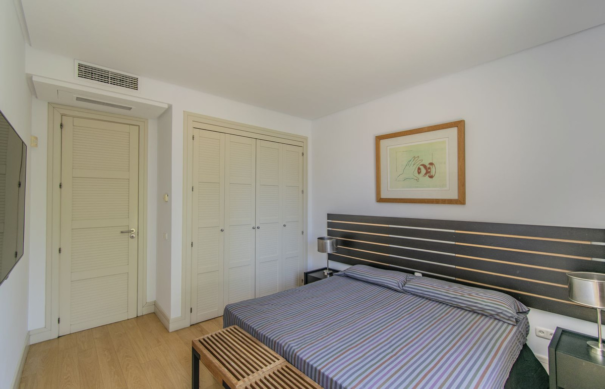 3 Bed Apartment for sale in Nagüeles Costa Del Sol, Málaga, Spain
