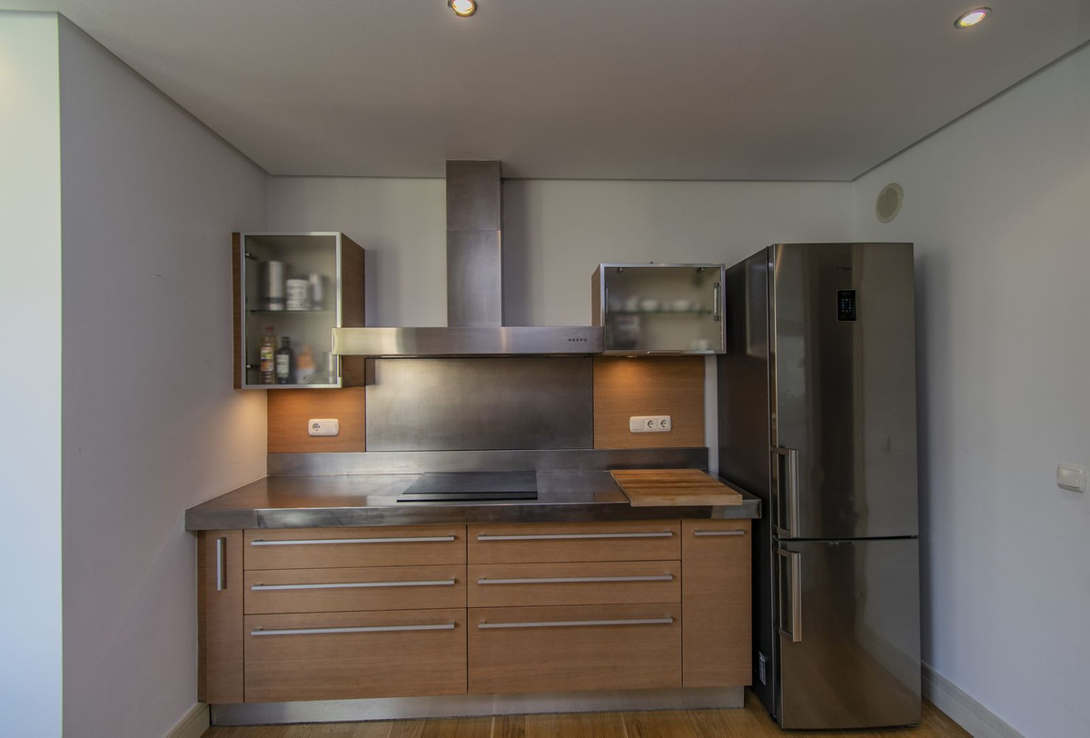 3 Bed Apartment for sale in Nagüeles Costa Del Sol, Málaga, Spain