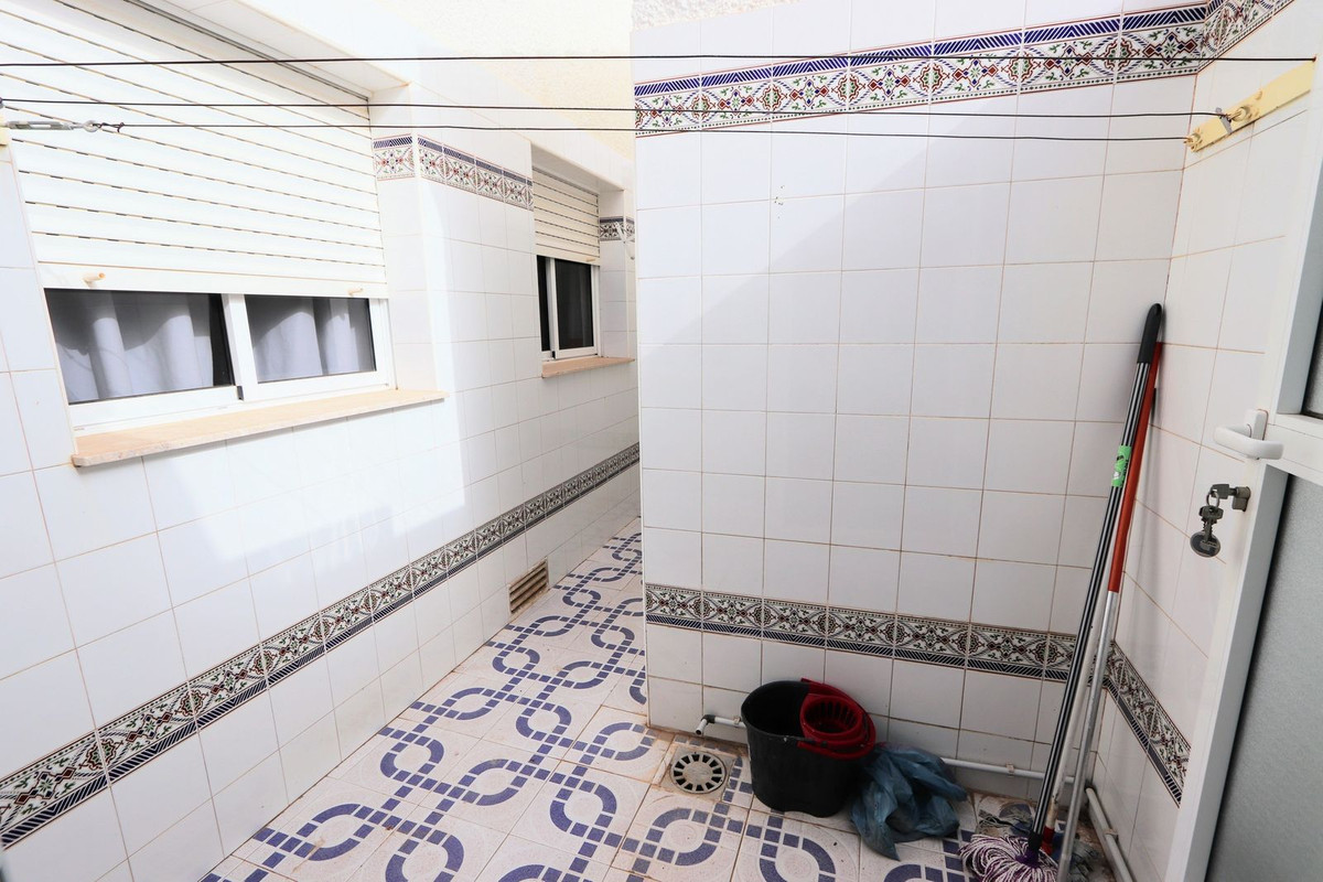 Se vende Adosada de 4 dormitorios en Costa Blanca, Alicante, España