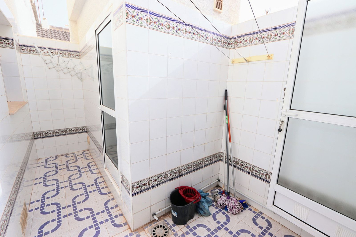 Se vende Adosada de 4 dormitorios en Costa Blanca, Alicante, España
