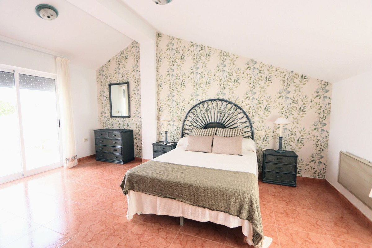 Se vende Adosada de 4 dormitorios en Costa Blanca, Alicante, España