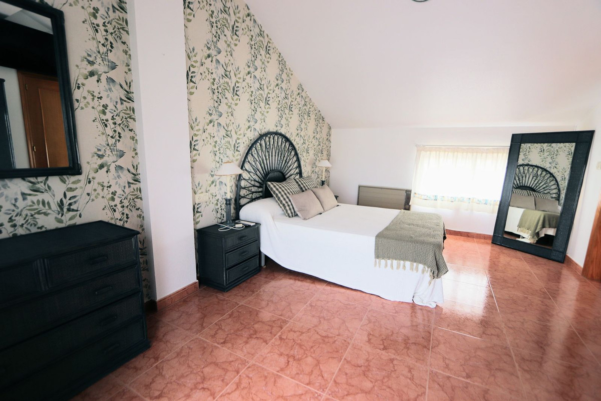 Se vende Adosada de 4 dormitorios en Costa Blanca, Alicante, España
