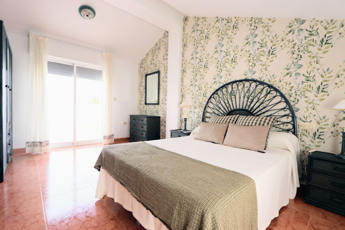 Se vende Adosada de 4 dormitorios en Costa Blanca, Alicante, España