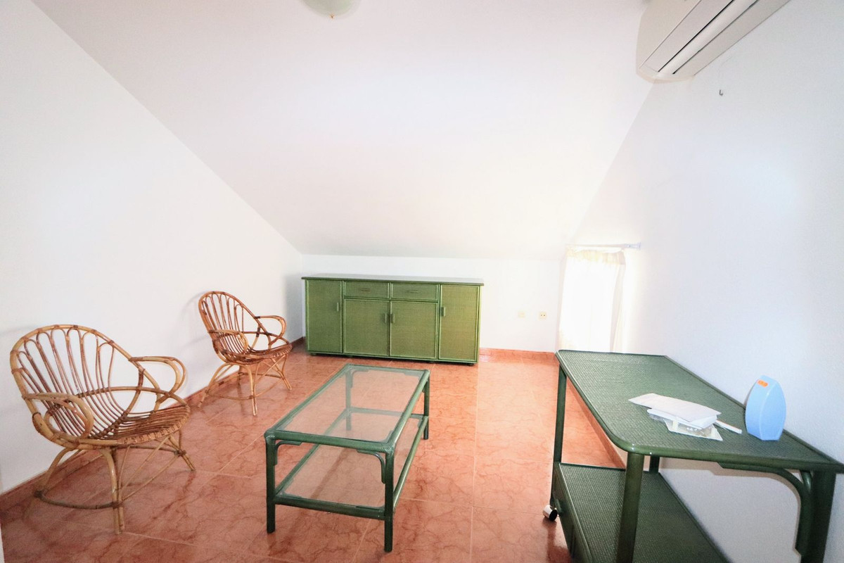 Se vende Adosada de 4 dormitorios en Costa Blanca, Alicante, España