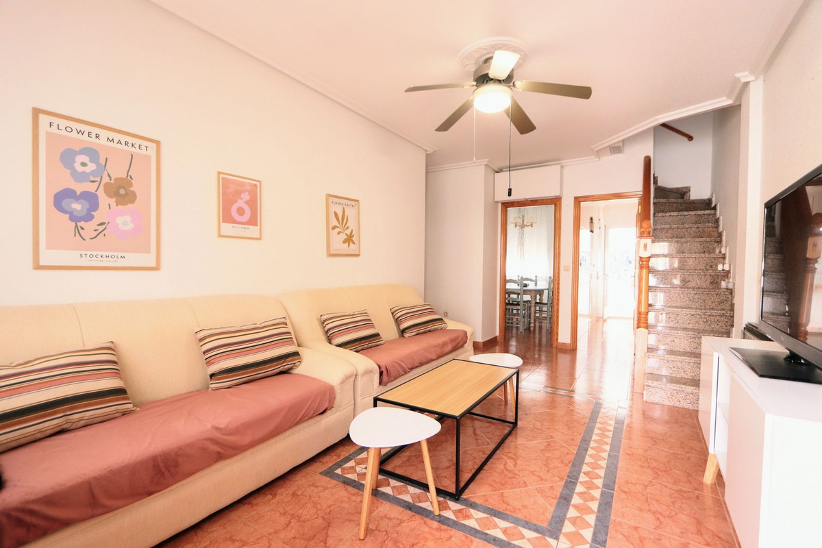 Se vende Adosada de 4 dormitorios en Costa Blanca, Alicante, España
