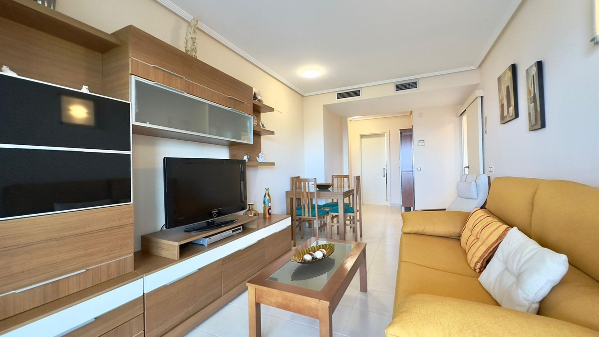 Se vende Apartamento Planta Media de 2 dormitorios en Costa Blanca, Alicante, España
