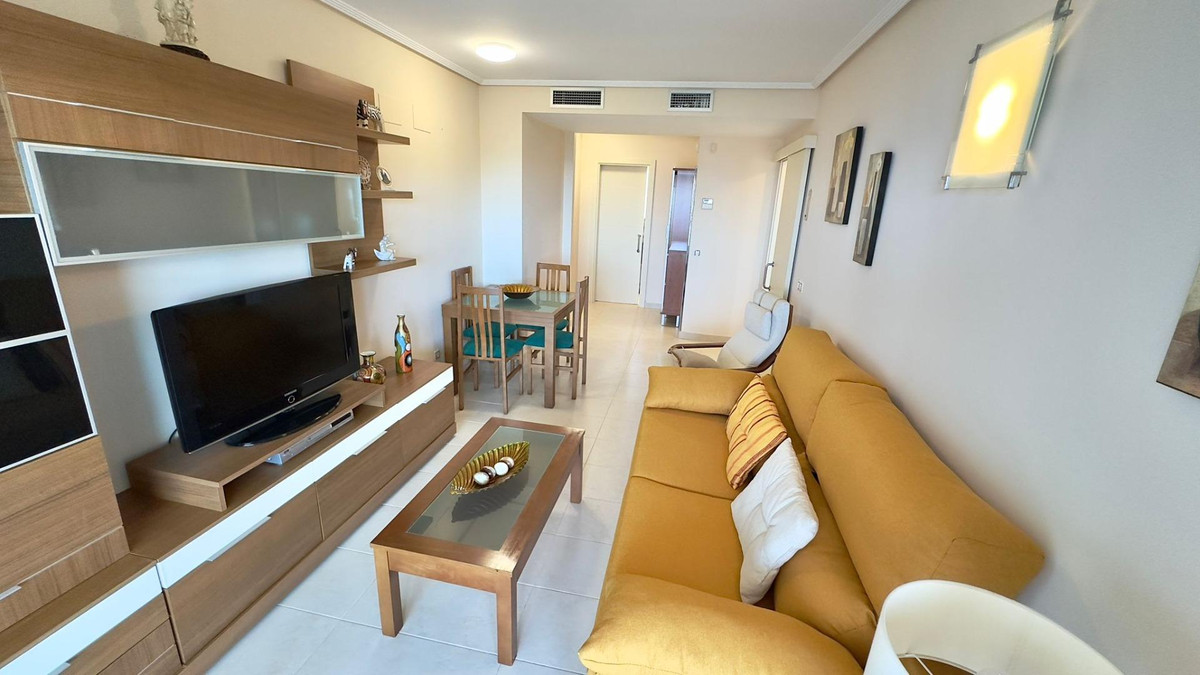 Se vende Apartamento Planta Media de 2 dormitorios en Costa Blanca, Alicante, España