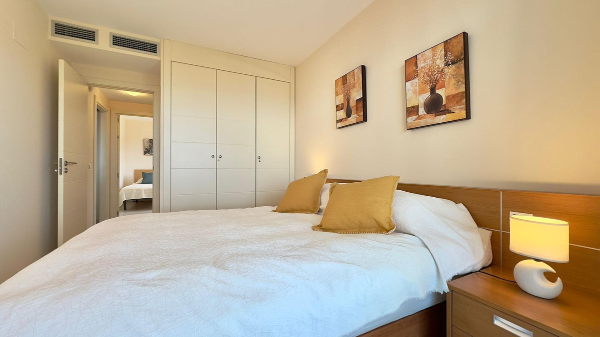 Se vende Apartamento Planta Media de 2 dormitorios en Costa Blanca, Alicante, España