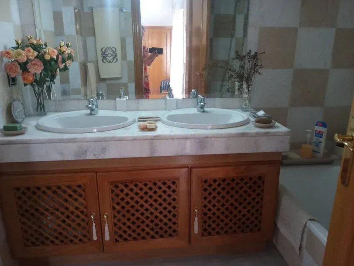 Se vende Adosada de 3 dormitorios en Costa Del Sol, Málaga, España