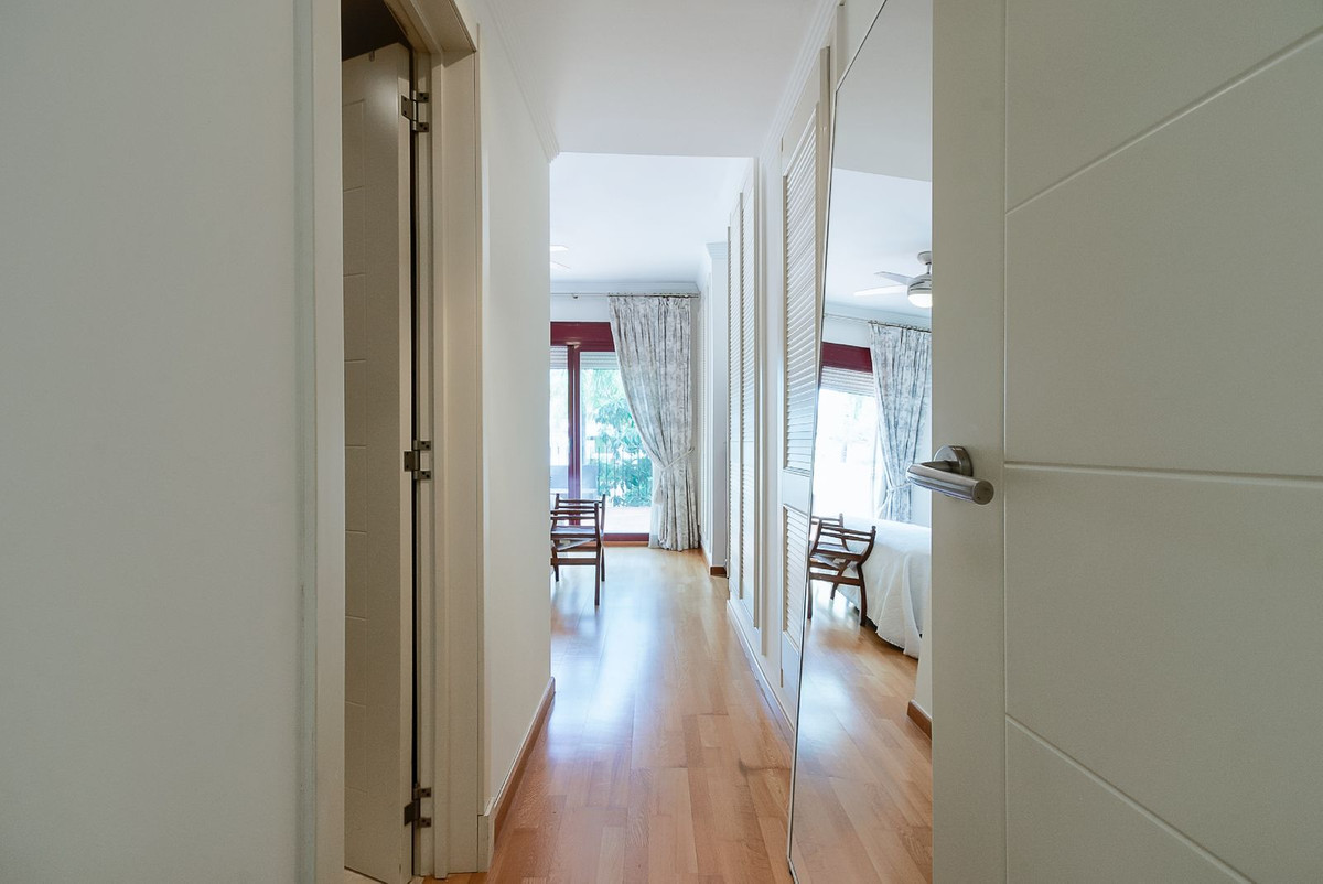 3 Bed Townhouse for sale in Nueva Andalucía Costa Del Sol, Málaga, Spain