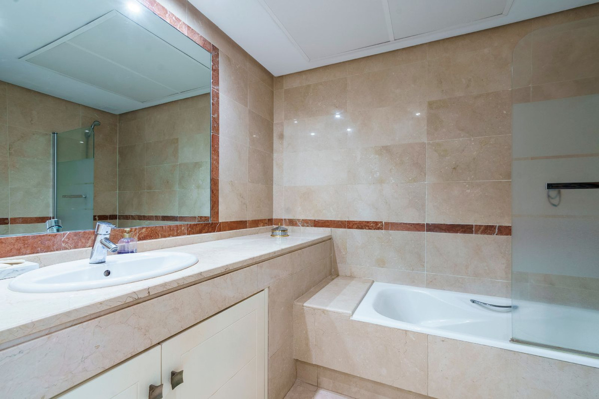 3 Bed Townhouse for sale in Nueva Andalucía Costa Del Sol, Málaga, Spain