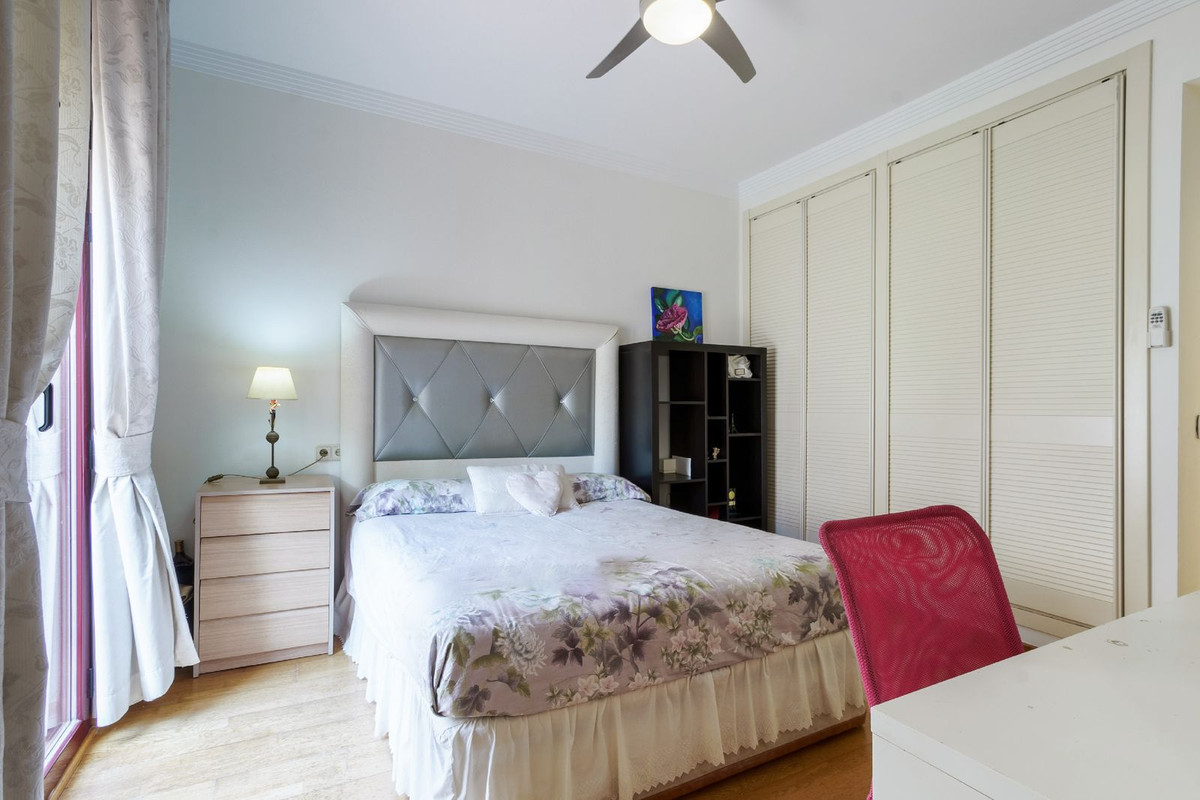 3 Bed Townhouse for sale in Nueva Andalucía Costa Del Sol, Málaga, Spain